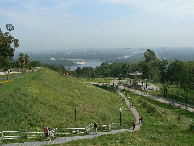 20070820-094405-FZ7.JPG - Kiev - pohled na město