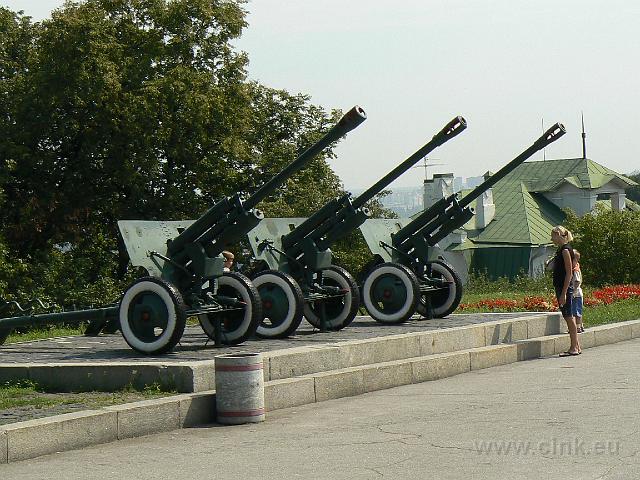 20070820-115008-FZ7.JPG - Kiev - vojenské muzeum