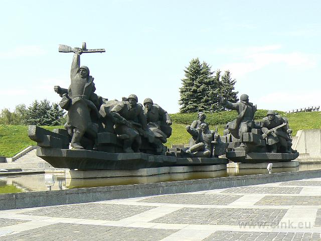 20070820-120627-FZ7.JPG - Kiev - vojenské muzeum